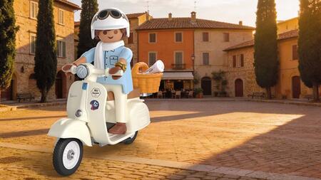 Spielzeughersteller feiert 80 Jahre Vespa: Playmobil-Vespa in 3 Ausführungen