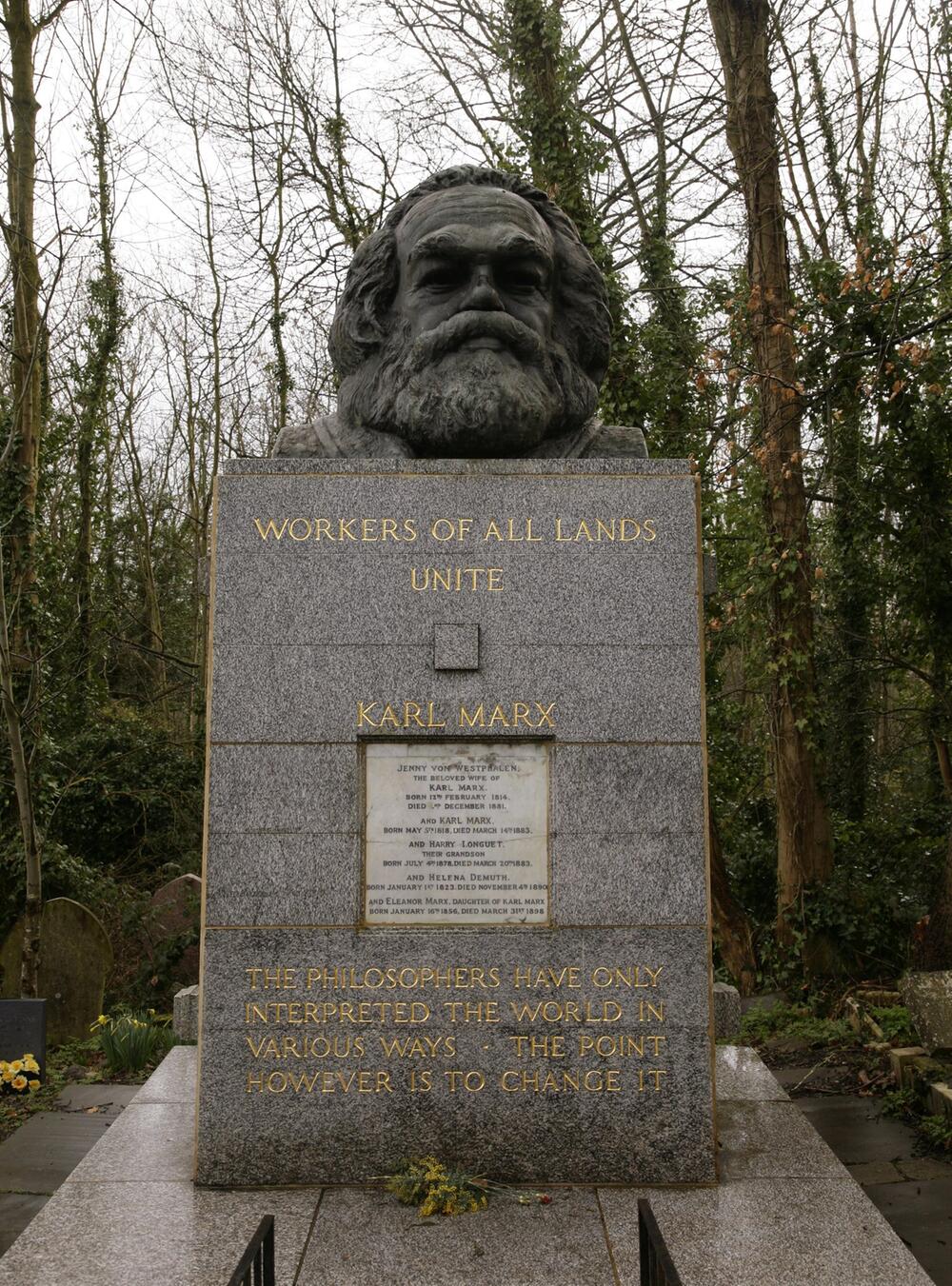 Grabstätte von Karl Marx in London beschädigt