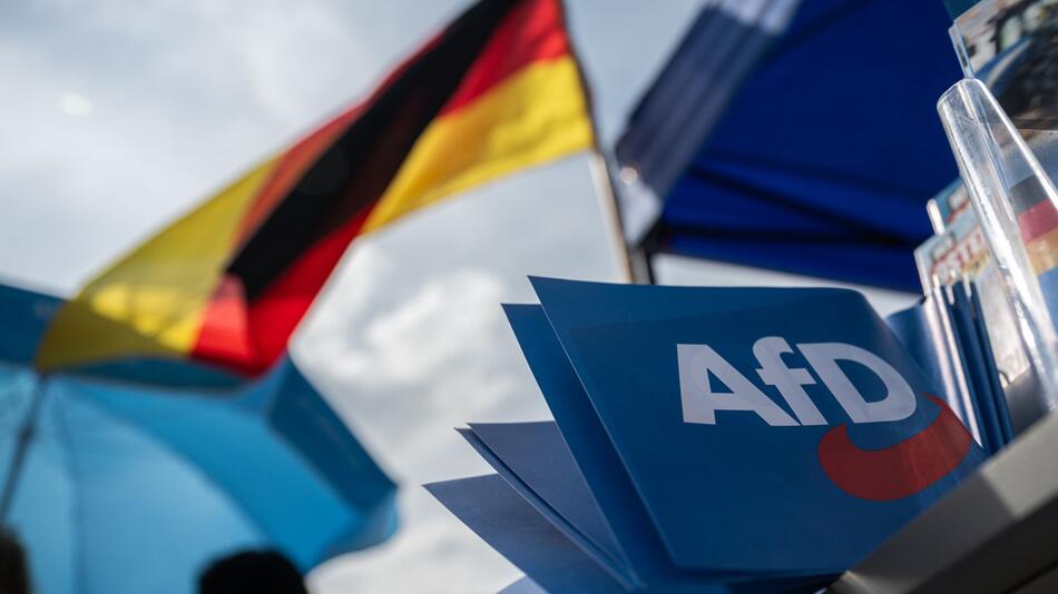 Der Ausschluss von Medien zu AfD-Wahlparty beschäftigt Gerichte.