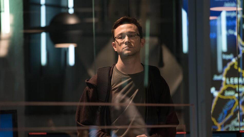 Joseph Gordon-Levitt, Edward Snowden