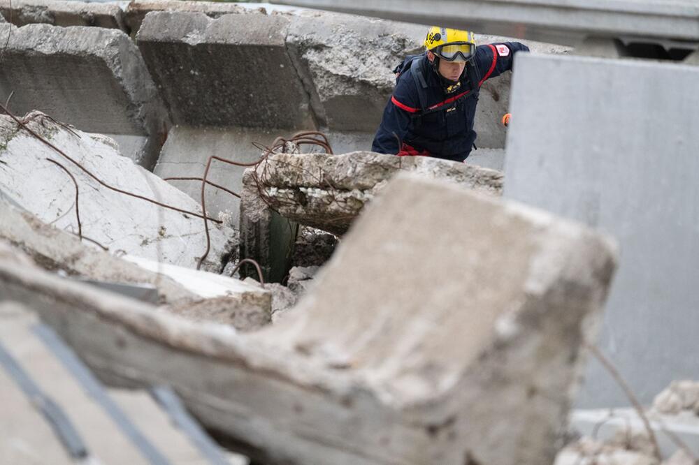 Beginn internationale Erdbeben-Großübung "Magnitude"