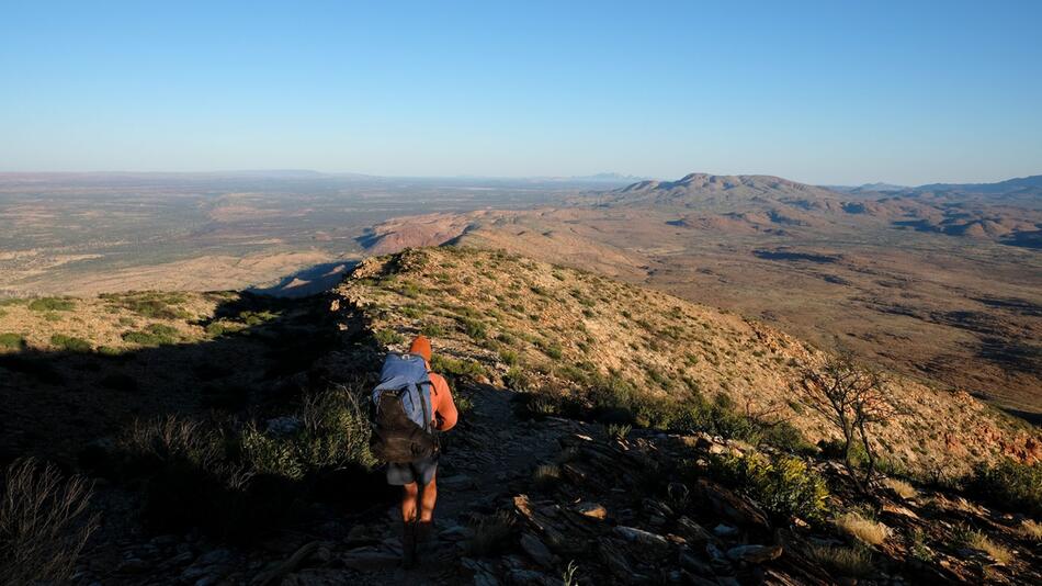 Mount Sonder auf dem Larapinta Trail in Australien