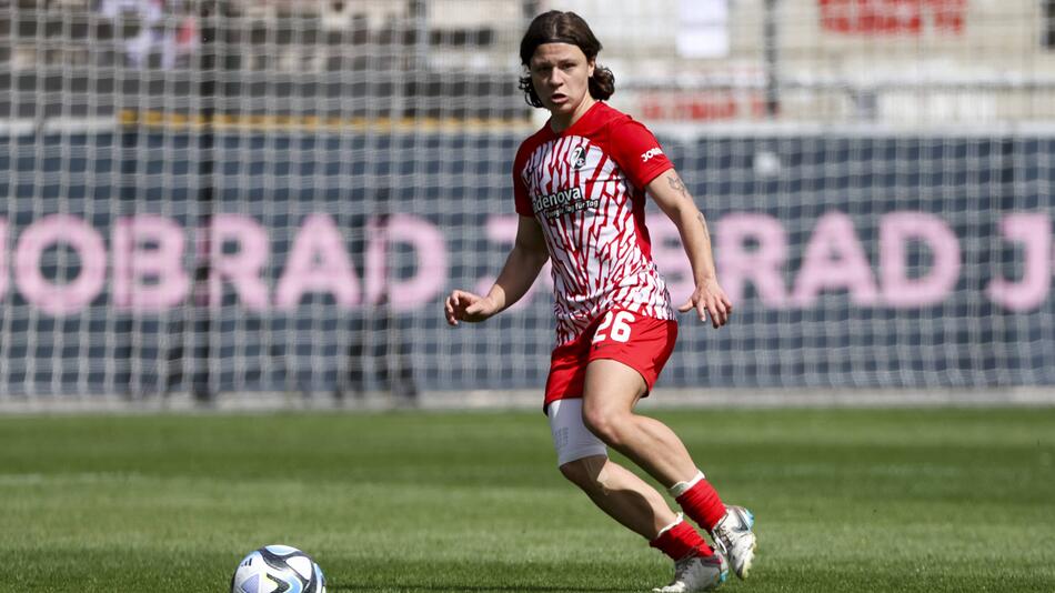 Ally Gudorf, SC Freiburg, Fußball