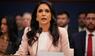 Tulsi Gabbard tritt zurück.
